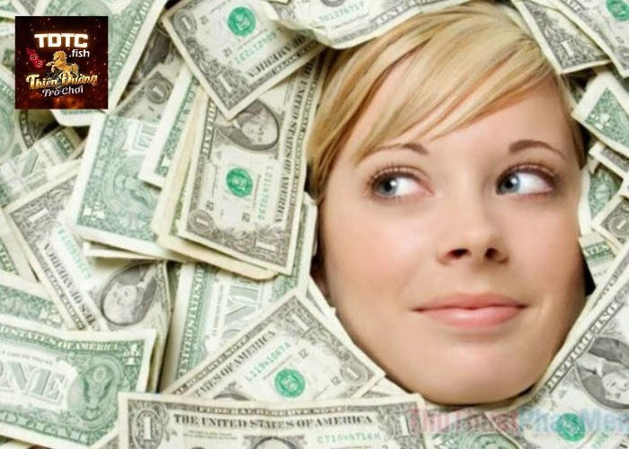 Chiêm bao thấy xuất hiện nhiều tiền xung quanh